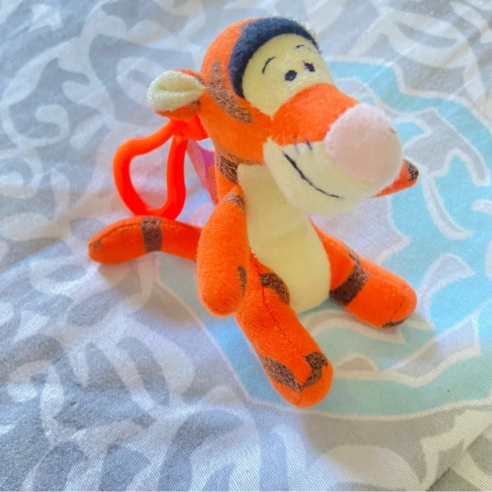 Vintage Disney Winnie the Pooh Orange Tigger